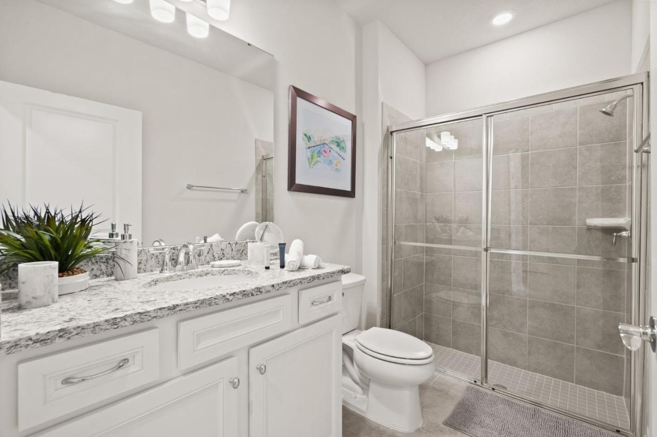 New To Market New Construction 5 Bed Retreat In World Famous Windsor Island Davenport Bagian luar foto