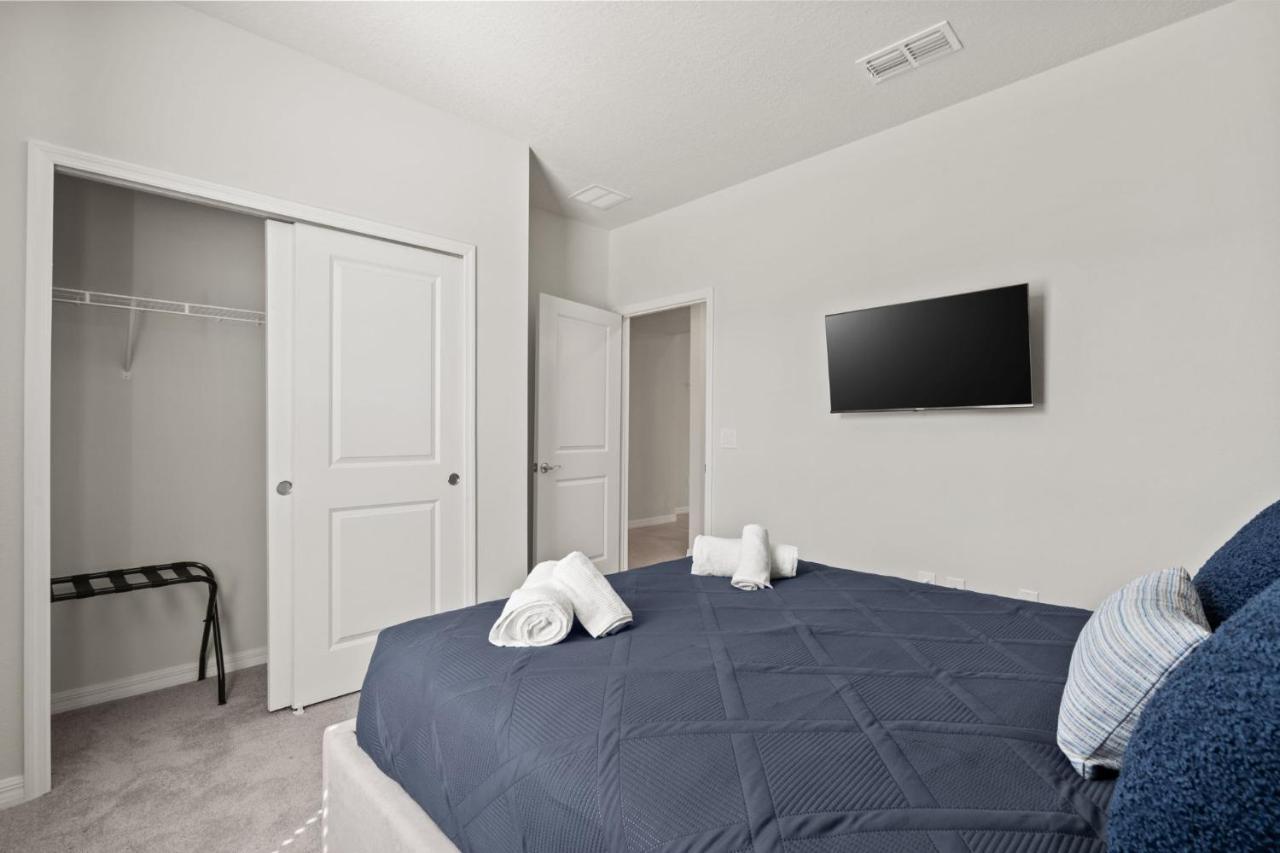 New To Market New Construction 5 Bed Retreat In World Famous Windsor Island Davenport Bagian luar foto