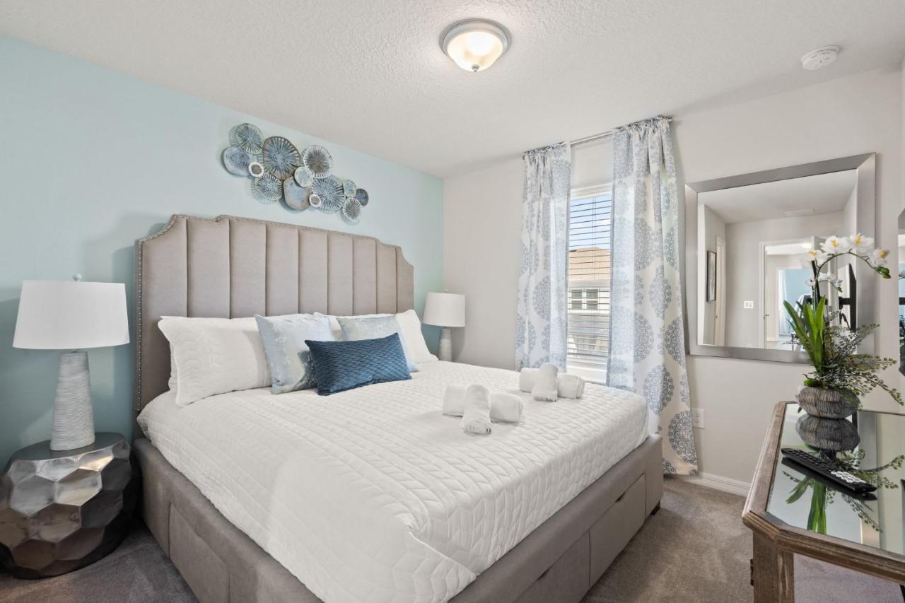 New To Market New Construction 5 Bed Retreat In World Famous Windsor Island Davenport Bagian luar foto